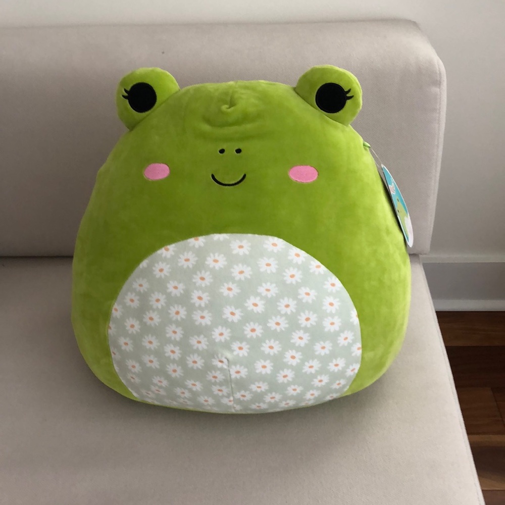 ORIGINAL SQUISHMALLOWS WENDY FROG WITH DAISY BELLY 16” NEW